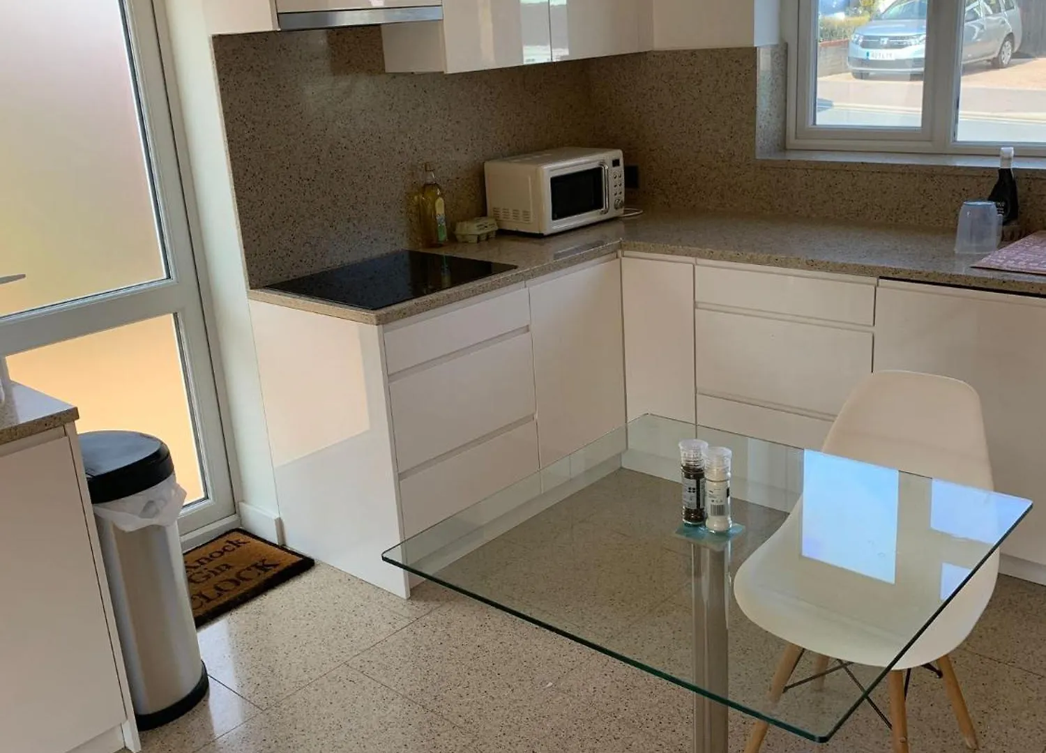 Beaconsfield House, Modern, Recently Refurbished, Self Check-In, Free Parking And Near Luton Airport Hotel 0*, Luton (Bedfordshire) United Kingdom