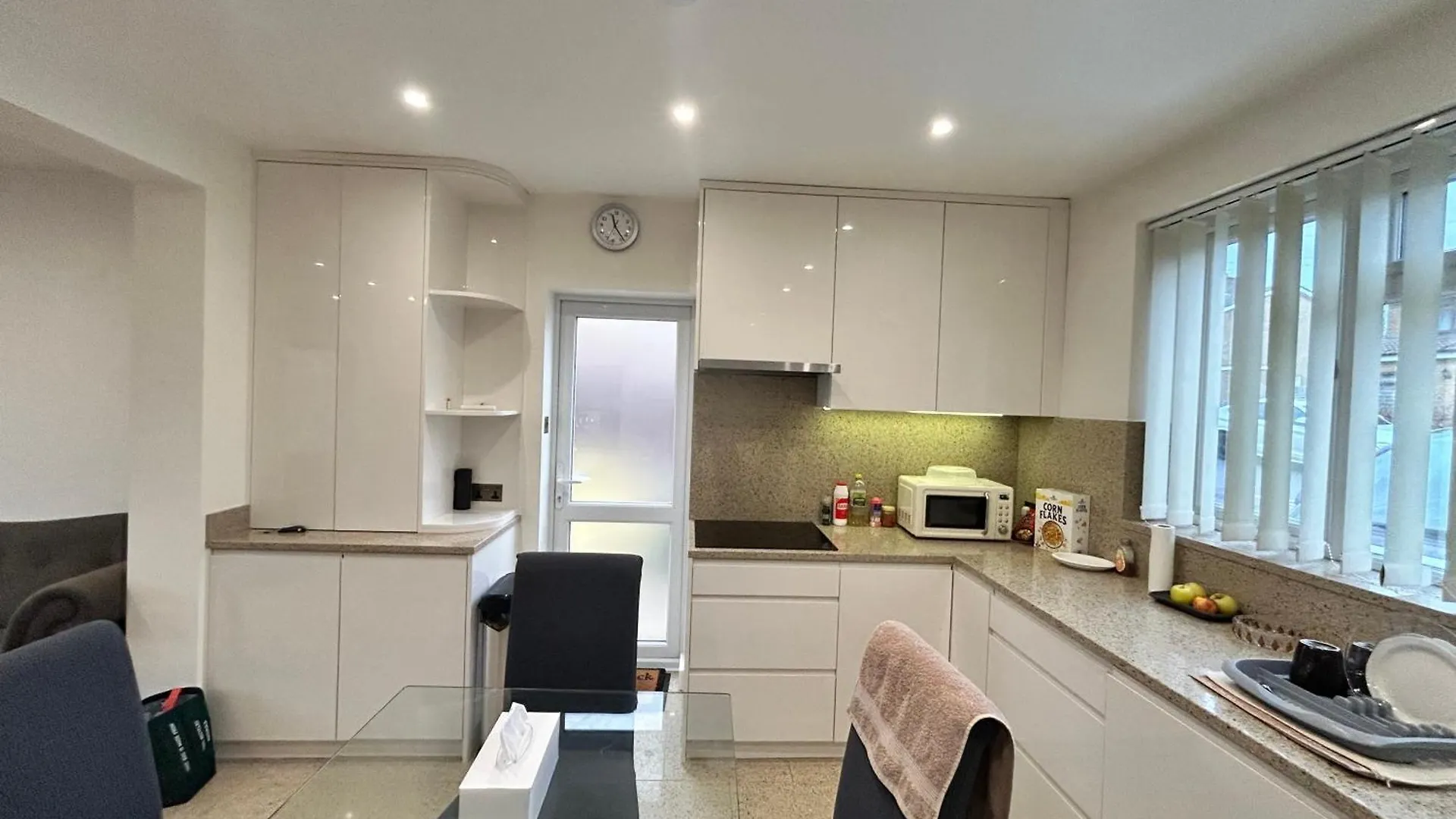 Beaconsfield House, Modern, Recently Refurbished, Self Check-In, Free Parking And Near Luton Airport Hotel United Kingdom